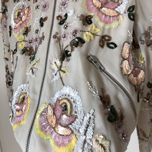 ✨  HP ✨  Needle & Thread Foliage Cluster Embellished Bomber - Picture 10 of 15